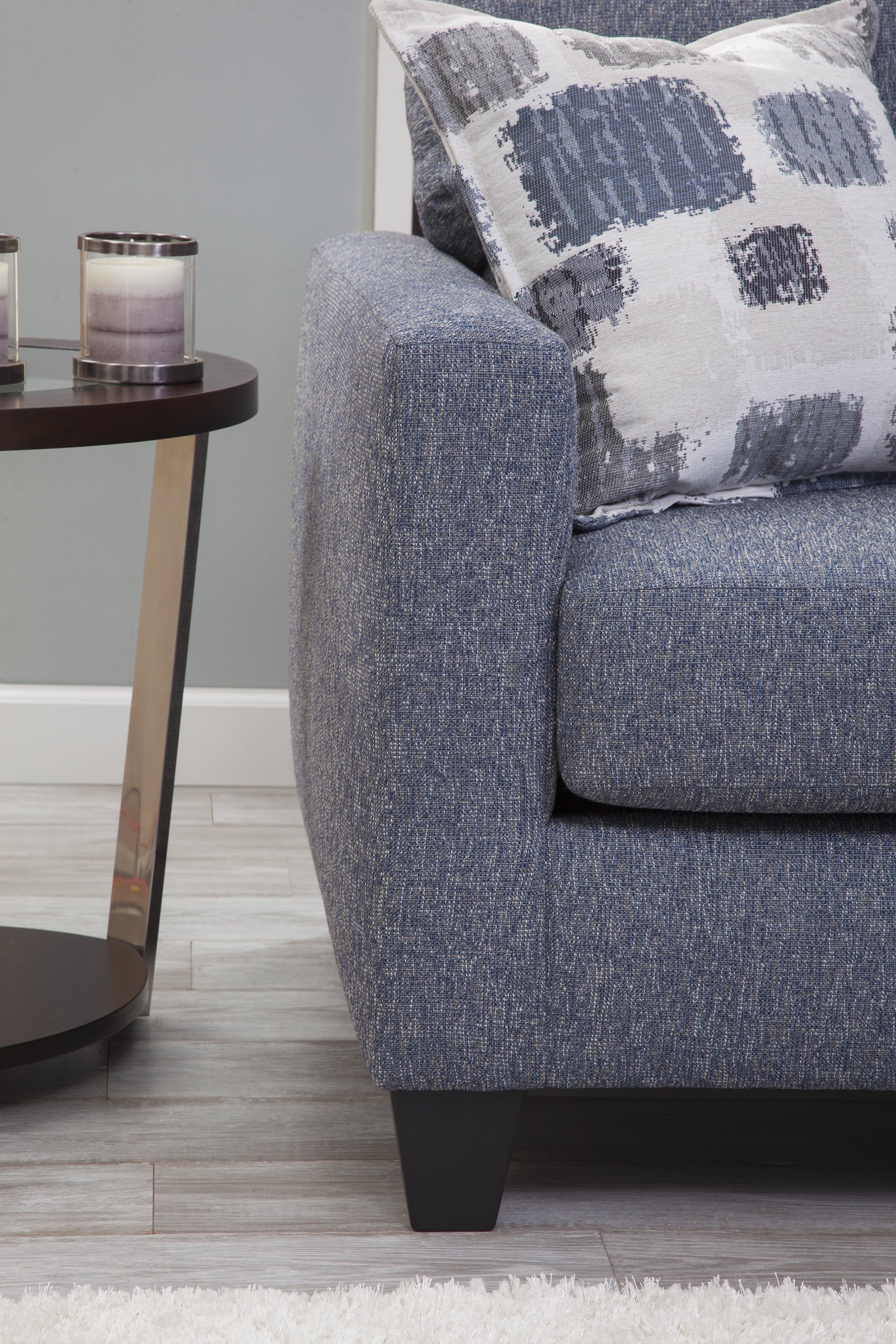 A329V11- Sofa