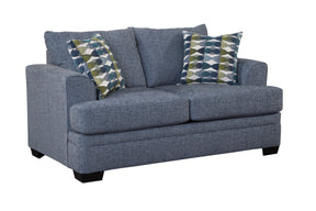 A39V10 Loveseat