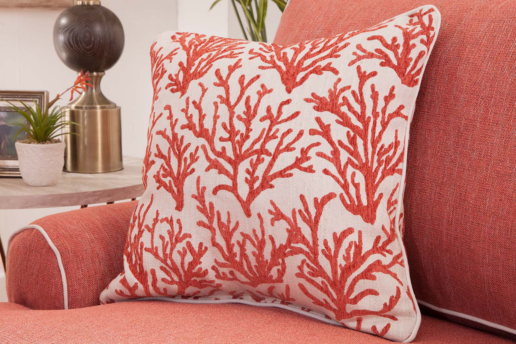 S260C Loveseat - Blush