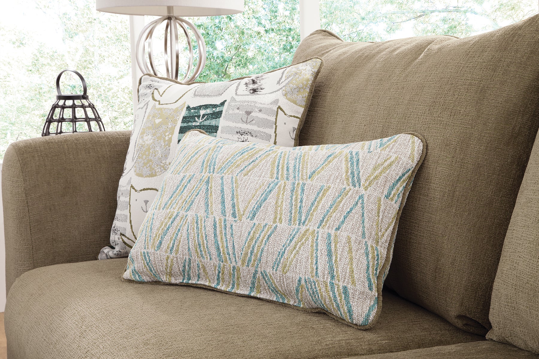 A89V2 Sofa and Loveseat Set